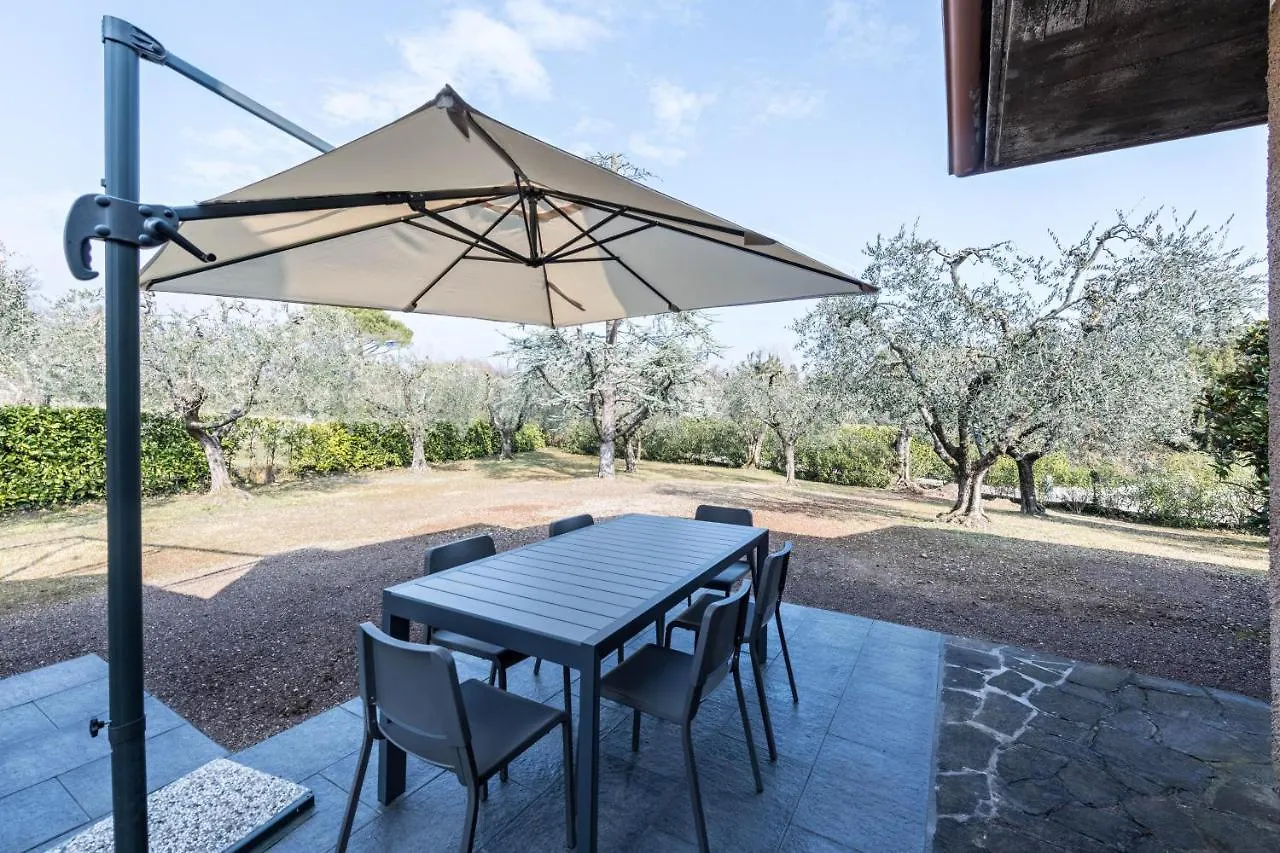 Casa Degli Ulivi Villa San Felice del Benaco 0*,  Italy