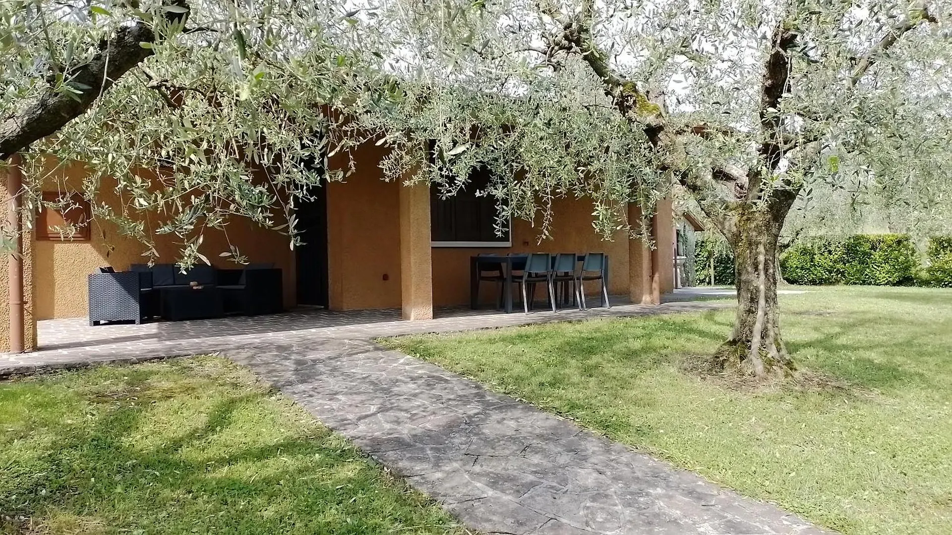 Casa Degli Ulivi Villa San Felice del Benaco