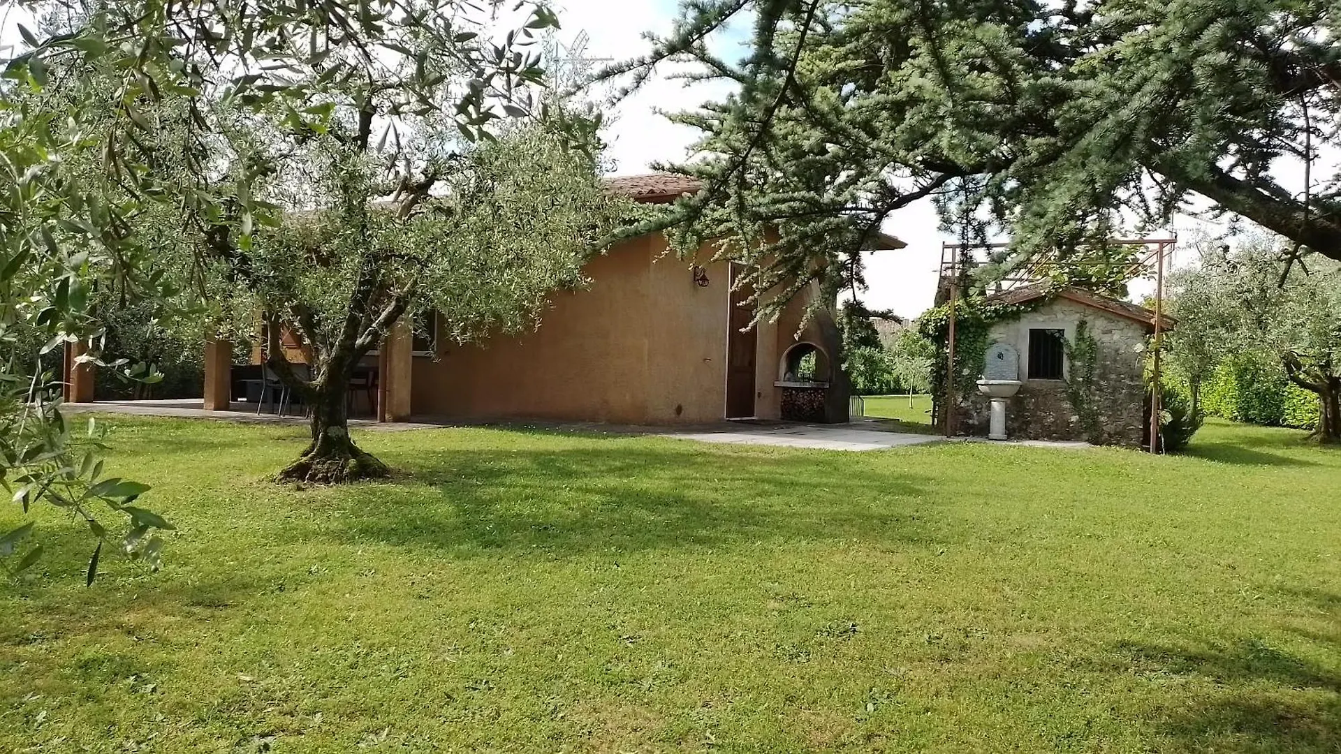 Casa Degli Ulivi Villa San Felice del Benaco Italy