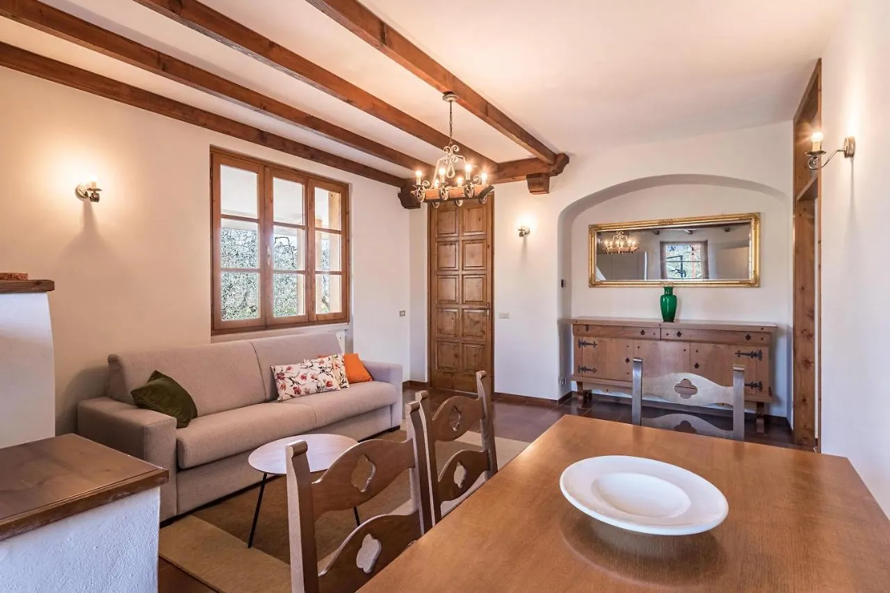 הוילה סן פליס דל בנאקו Casa Degli Ulivi איטליה